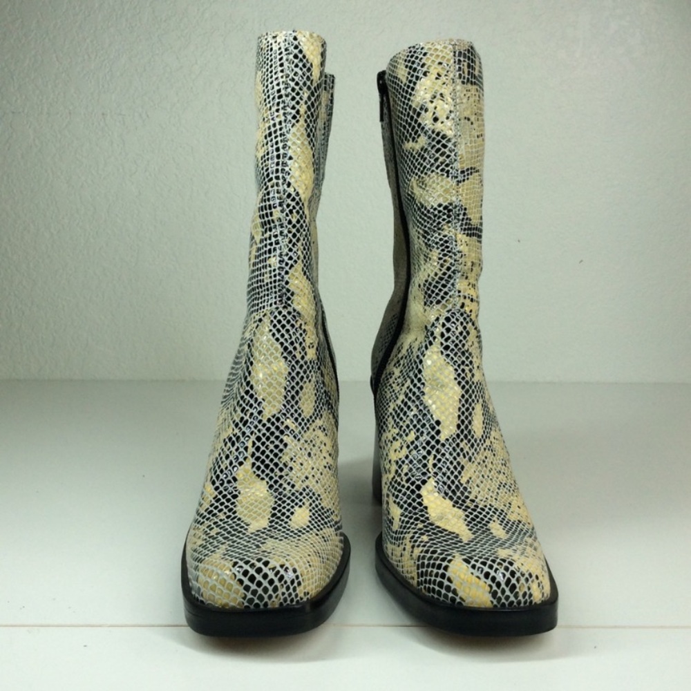 Mainframe Cream & Black Y2K Snakeskin Block Boots Square Toe Size: 6.5 - Picture 3 of 10